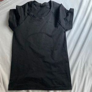 Women’s lulu lemon swifley tech race length size 2